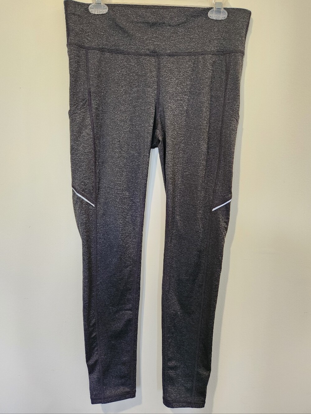 Womens Xersion Performance Leggings in Charcoal Gray with Reflective Trim